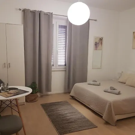 Apartment Im